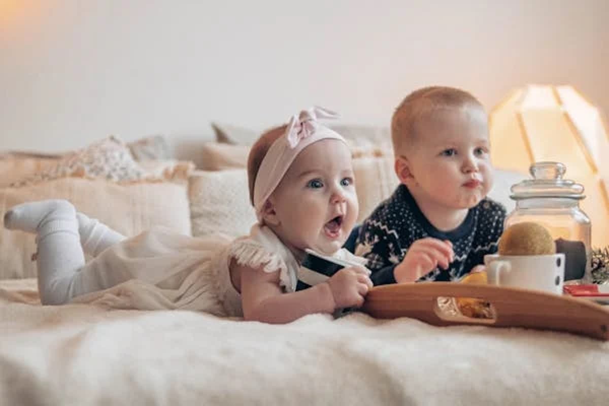 Cristian Baby Names: आपके नन्हें बच्चों पर खूब जचेगा ये प्यारा और यूनिक नाम Cristian Baby Names: आपके नन्हें बच्चों पर खूब जचेगा ये प्यारा और यूनिक नाम