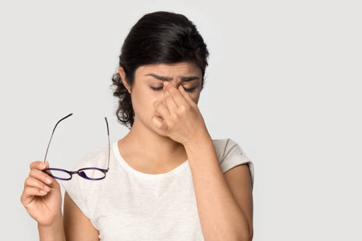 Eye Care: आंखों की रोशनी बढ़ाने के लिए फॉलो करें ये आयुर्वेदिक तरीके Eye Care: आंखों की रोशनी बढ़ाने के लिए फॉलो करें ये आयुर्वेदिक तरीके
