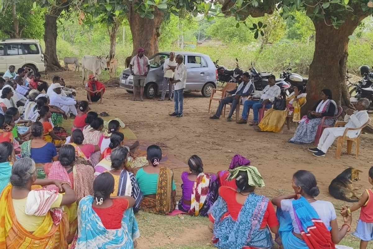 गुमला : सरना स्थल से गुजर रहा भारत माला सड़क, ग्रामीणों का विरोध तेज