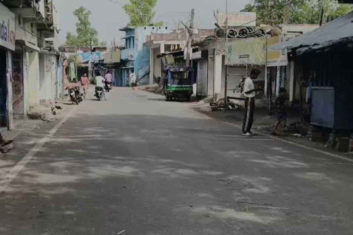पलामू: किशुनपुर को ओपी से पिकेट बनाए जाने पर व्यवसायियों ने बाजार किया बंद