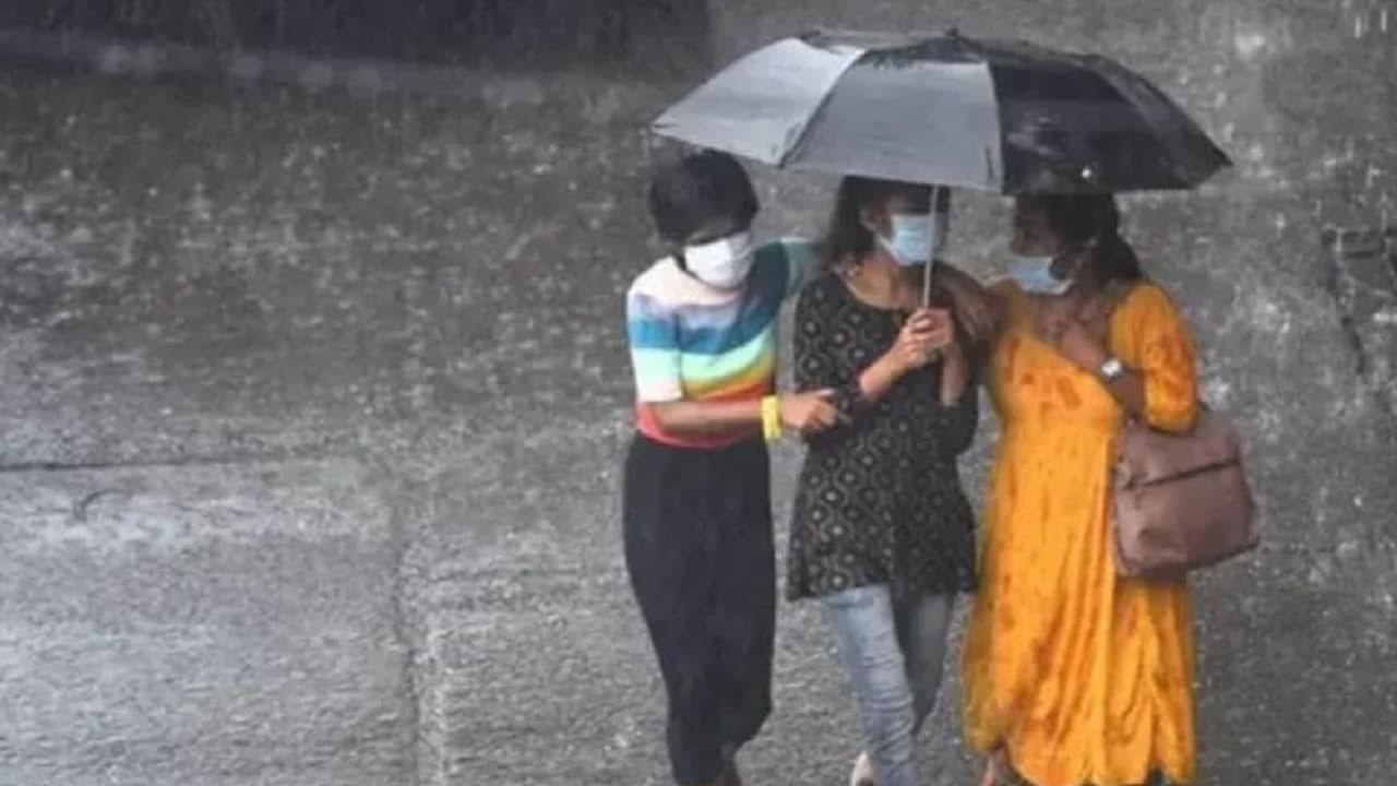धनबाद में हुई मॉनसून की पहली बारिश, लोगों को मिली गर्मी से राहत