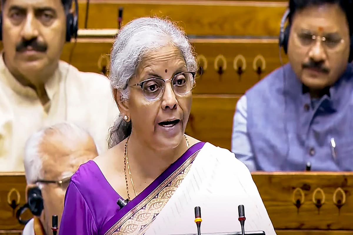 Budget 2024 : एनडीए ने कहा विकसित भारत के सपने होंगे साकार, इंडिया गठबंधन ने कहा भेदभाव हुआ