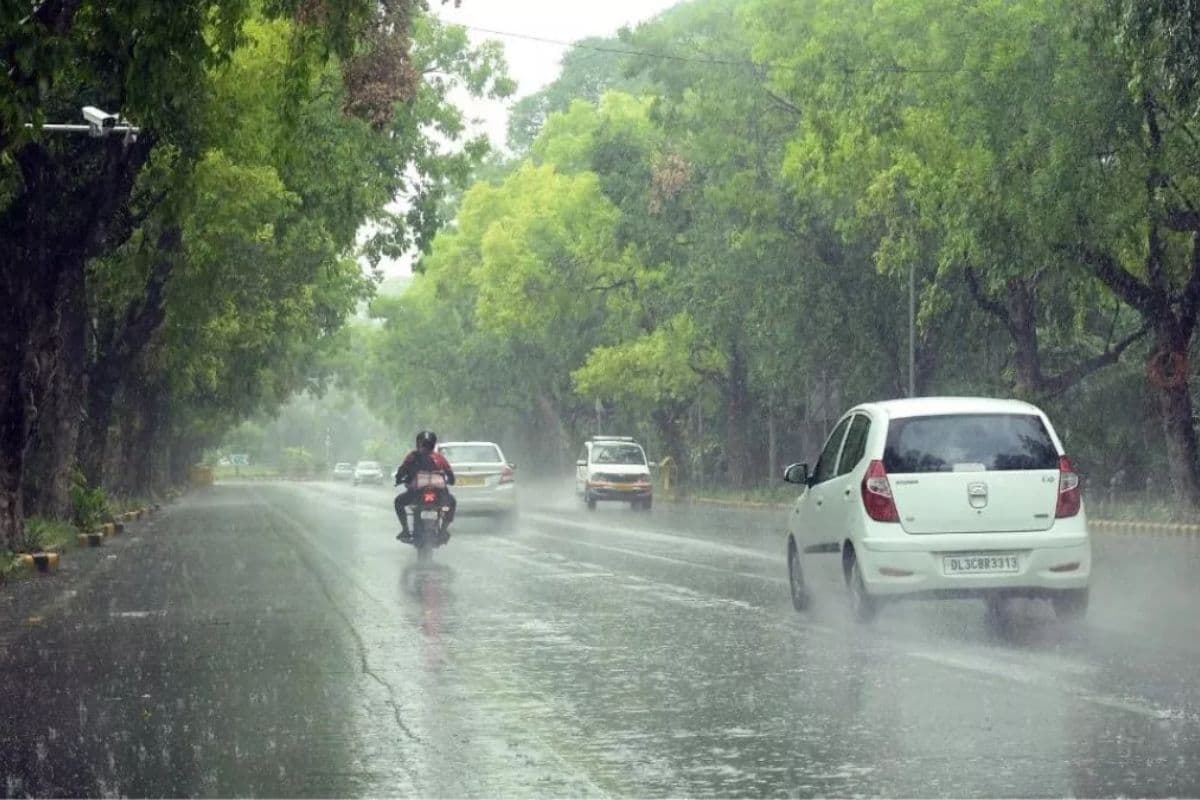 Bihar Rain Alert: рдореЙрдирд╕реВрди рдиреЗ рдЦреЗрд▓реА рдлрд┐рд░рдХреА, рдмрд┐рд╣рд╛рд░ рдХреЗ рдЗрд╕ рдЬрд┐рд▓реЗ рдореЗрдВ 4 рд╕реЗ 8 рдЬреВрди рддрдХ рд╣реЛрдЧреА рдмрд╛рд░рд┐рд╢