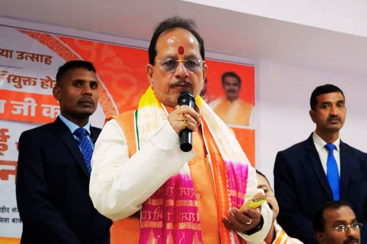 बिहार में जमीन के डॉक्यूमेंट्स खोजें और पाएं 'भू योद्धा' सम्मान, मंत्री विजय सिन्हा का ऐलान