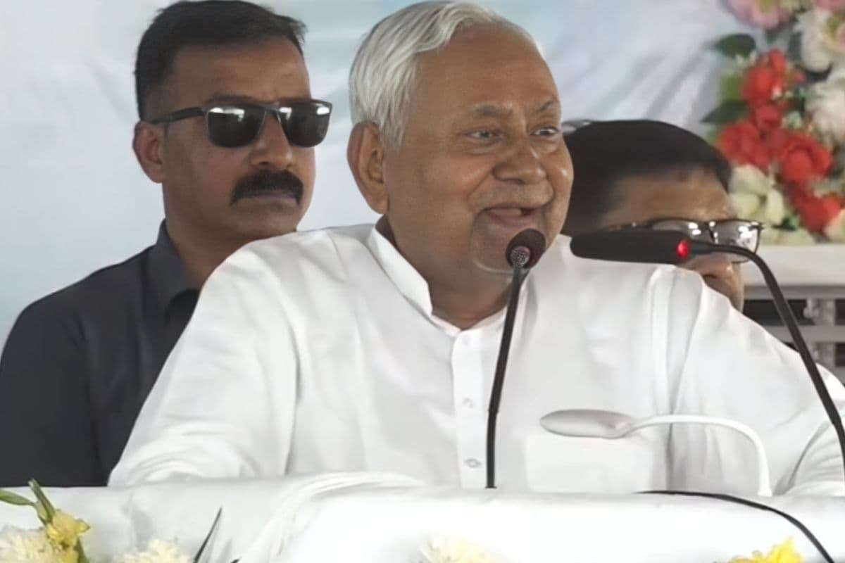 बेगूसराय को CM नीतीश की 330 करोड़ की सौगात, कैंपा कोला फैक्ट्री की रखी नींव, विरोधियों पर बरसे