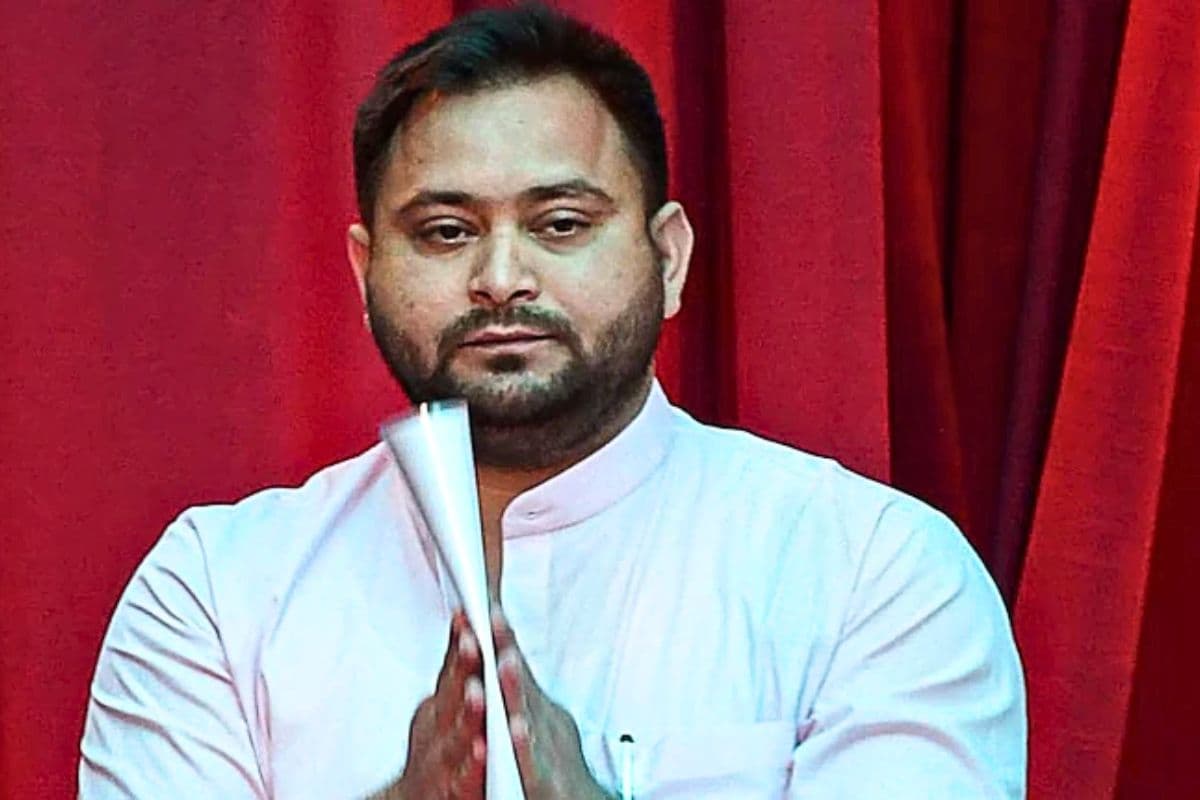 राज्यसभा चुनाव में करारी हार मिलते ही कोलकाता निकले तेजस्वी, NDA ने किया क्लीन स्वीप