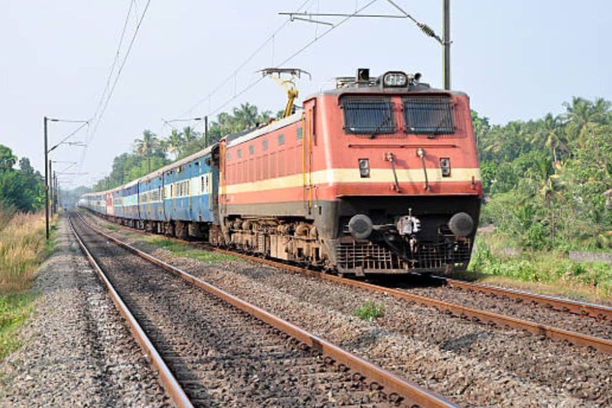 पटना-राजगीर एक्सप्रेस का नया टाइम टेबल जारी, सुबह 9:20 पर खुलेगी, देखें पूरी डिटेल्स