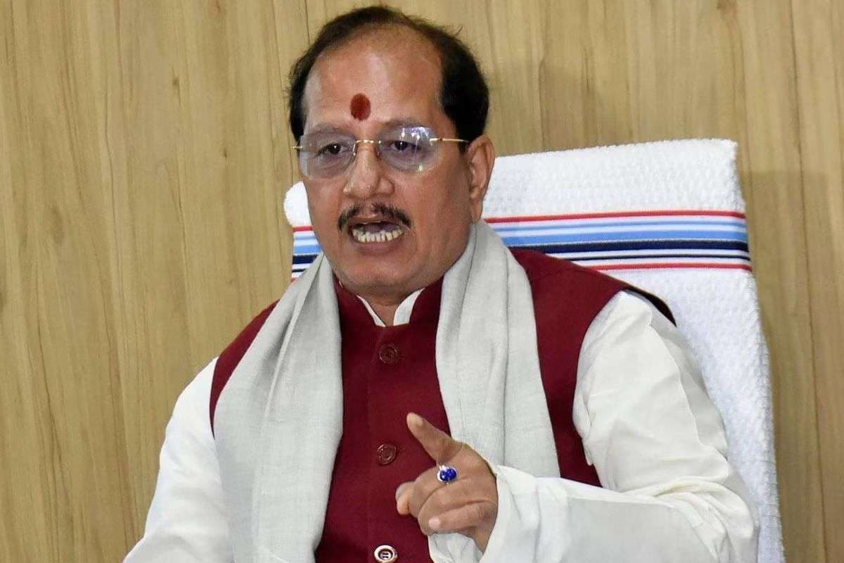 बिहार में जमीन कब्जा किया तो खैर नहीं, फर्जी कागज पर विजय सिन्हा ने दिया तुरंत केस का आदेश