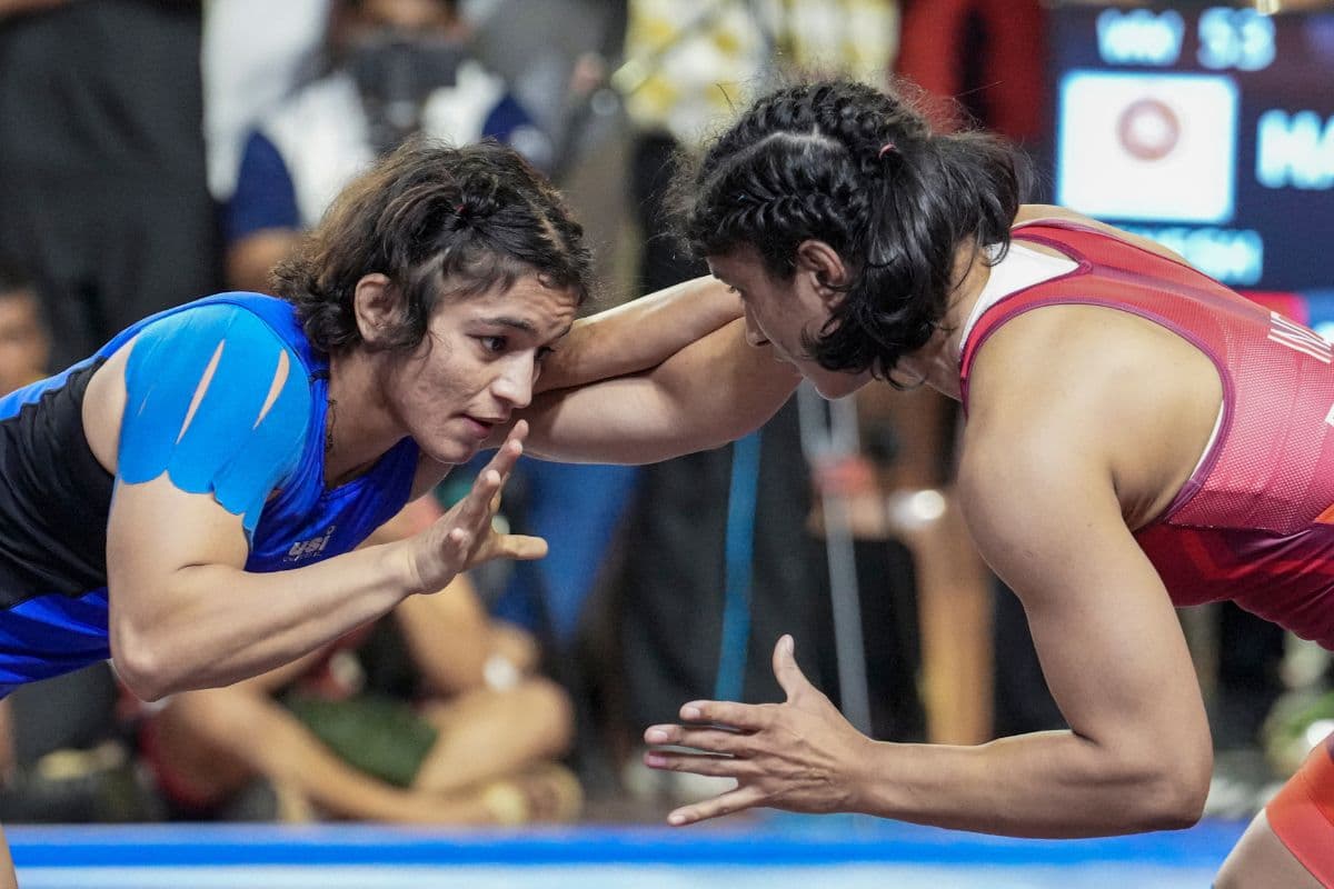 विनेश फोगाट का एशियन गेम्स का सपना टूटा, सेमीफाइनल में मीनाक्षी गोयत ने 6-4 से हराया