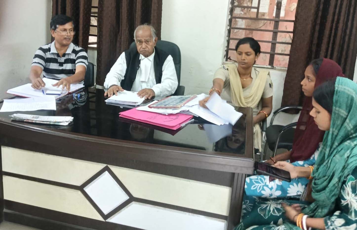 चार वर्षों से प्रताड़ना का आरोप, परिवार परामर्श केंद्र की पहल से पति-पत्नी में हुआ समझौता