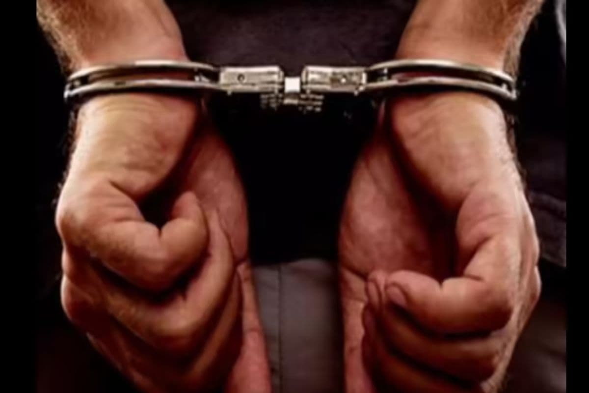 डुमरिया में आर्म्स कांड का फरार आरोपी गिरफ्तार, पुलिस ने न्यायालय में पेश किया