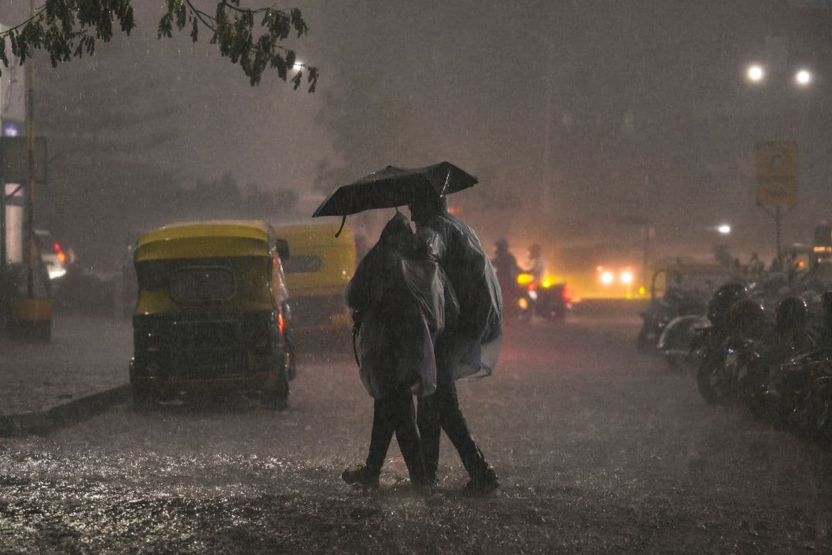 केरलम में जोरदार बारिश शुरू, 3 से 4 दिनों में मानसून के आगमन की हो सकती है घोषणा