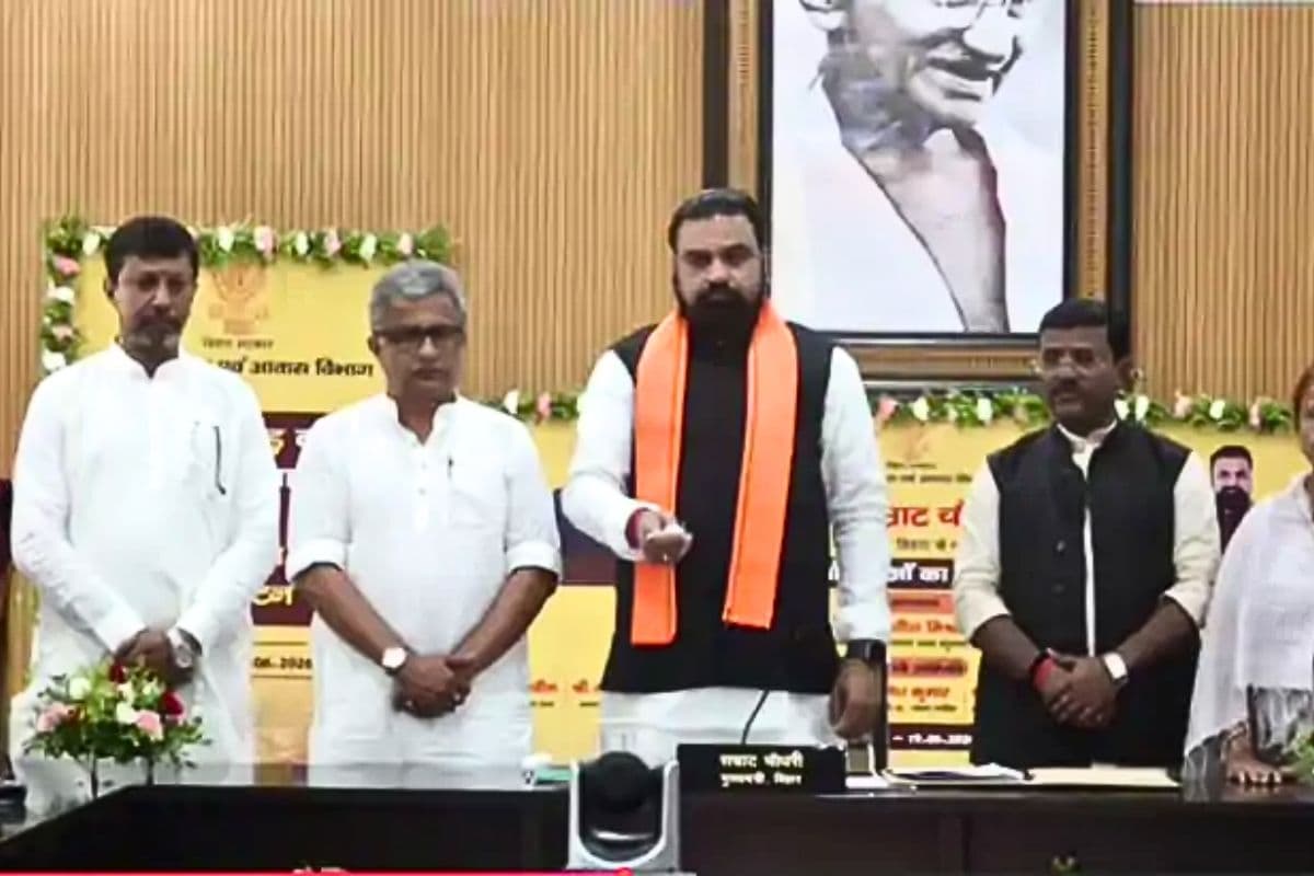 गिग वर्कर्स को AC लाउंज, गंगा किनारे जिग-जैग पार्क, मीठापुर को कॉमन सर्विस सेंटर, CM सम्राट ने पटना को दी करोड़ों की सौगात
