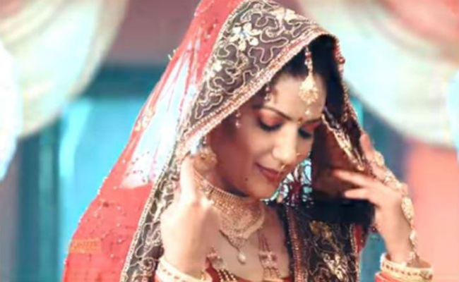 dulhan mehndi video song : Latest News, Photos, Videos on dulhan mehndi  video song by IBC24.in