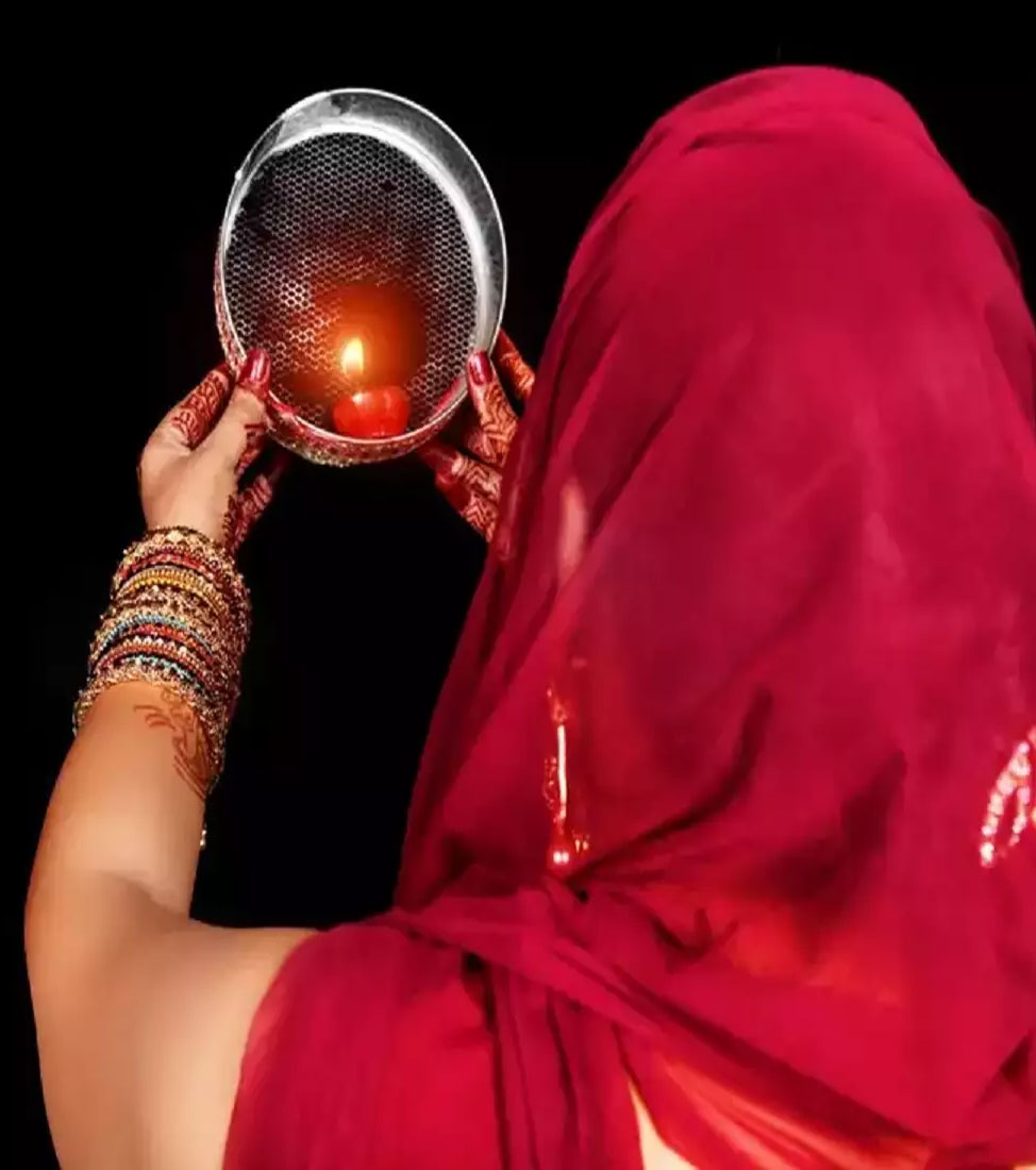 Karwa Chauth 2023 date and time kab hai