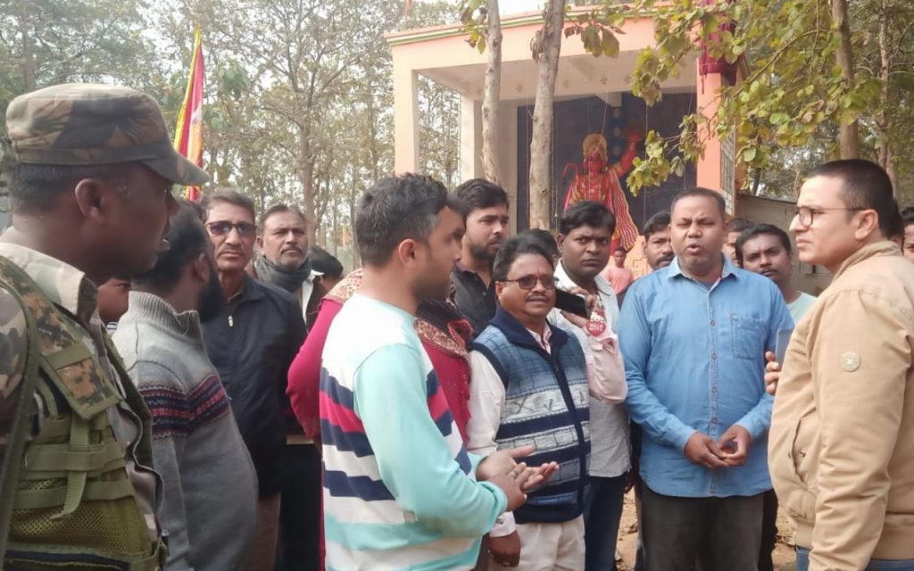 Dhalbhumgarh Temple Protest 3