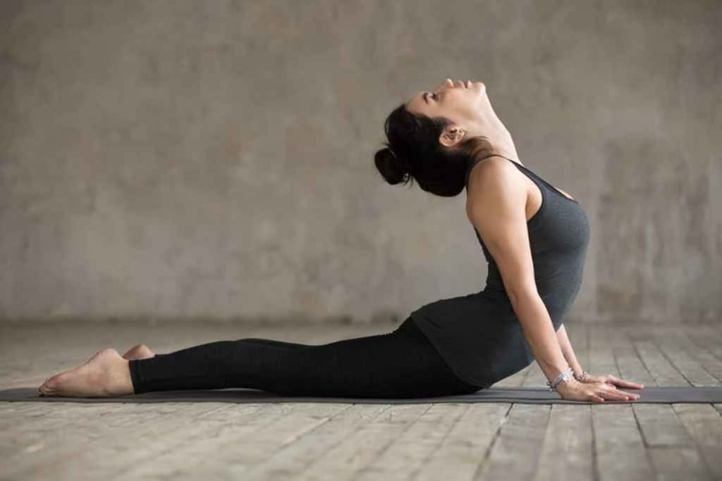 Bhujangasana 1