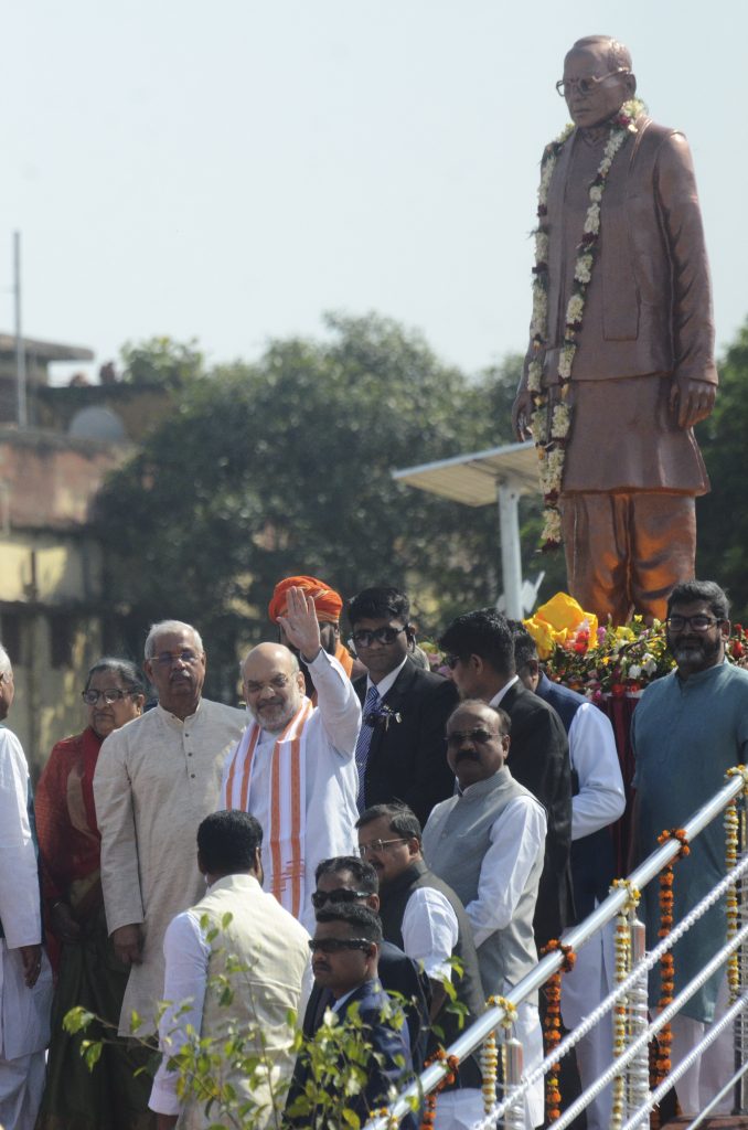 Union Home Minister Amit Shah along with Governor and Depuy CM unveiled the statue of Kailashpati Mishra 5 1