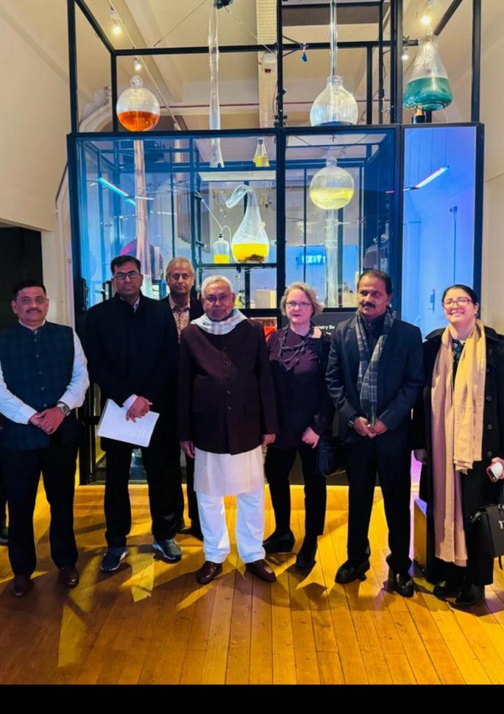 Nitish Kumar In London 4