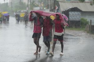 Rains ahead of Cyclone Remal landfall
