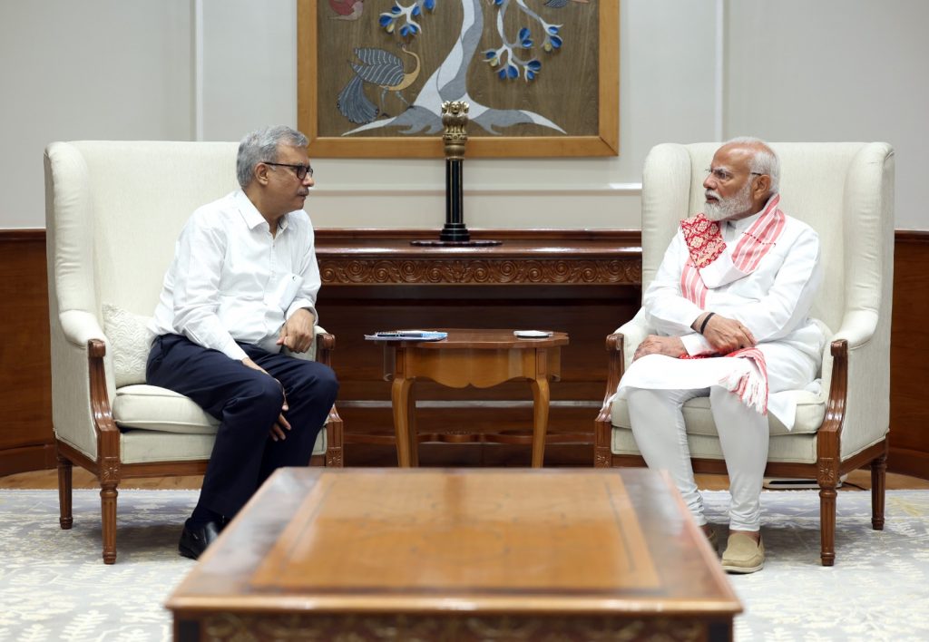 Ashutosh Chaturvedi With Pm Modi