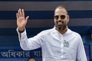 TMC Yusuf Pathan gets notice