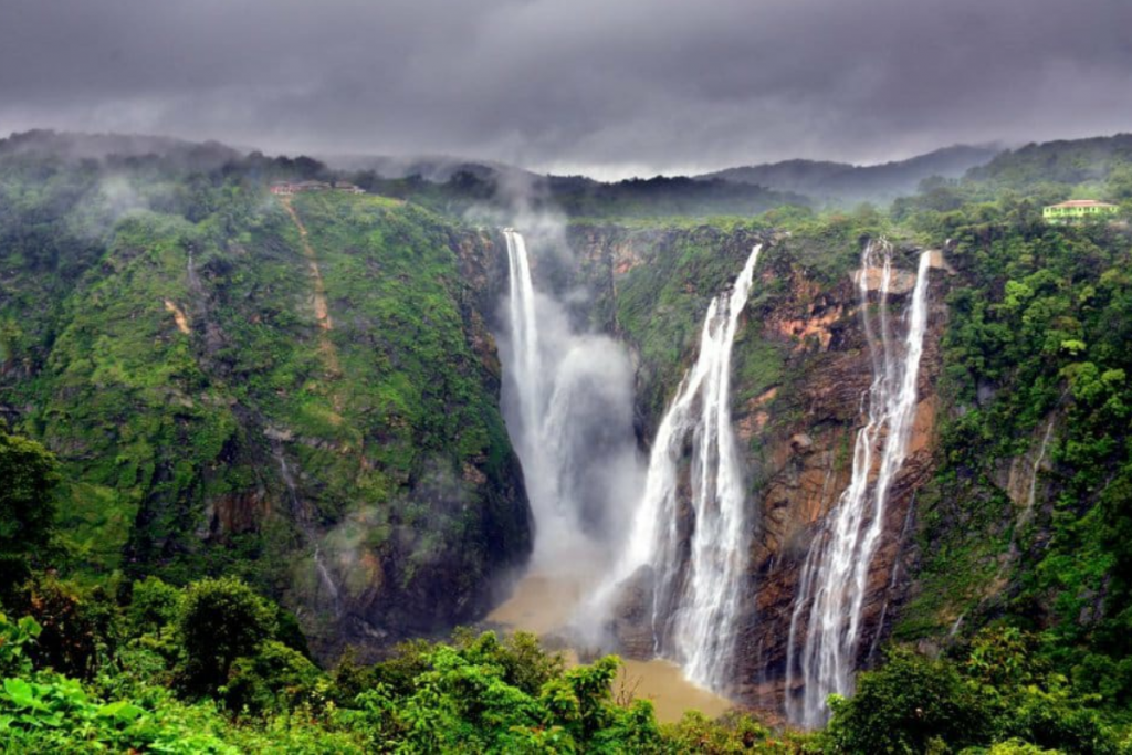 Kunchikal Falls 1