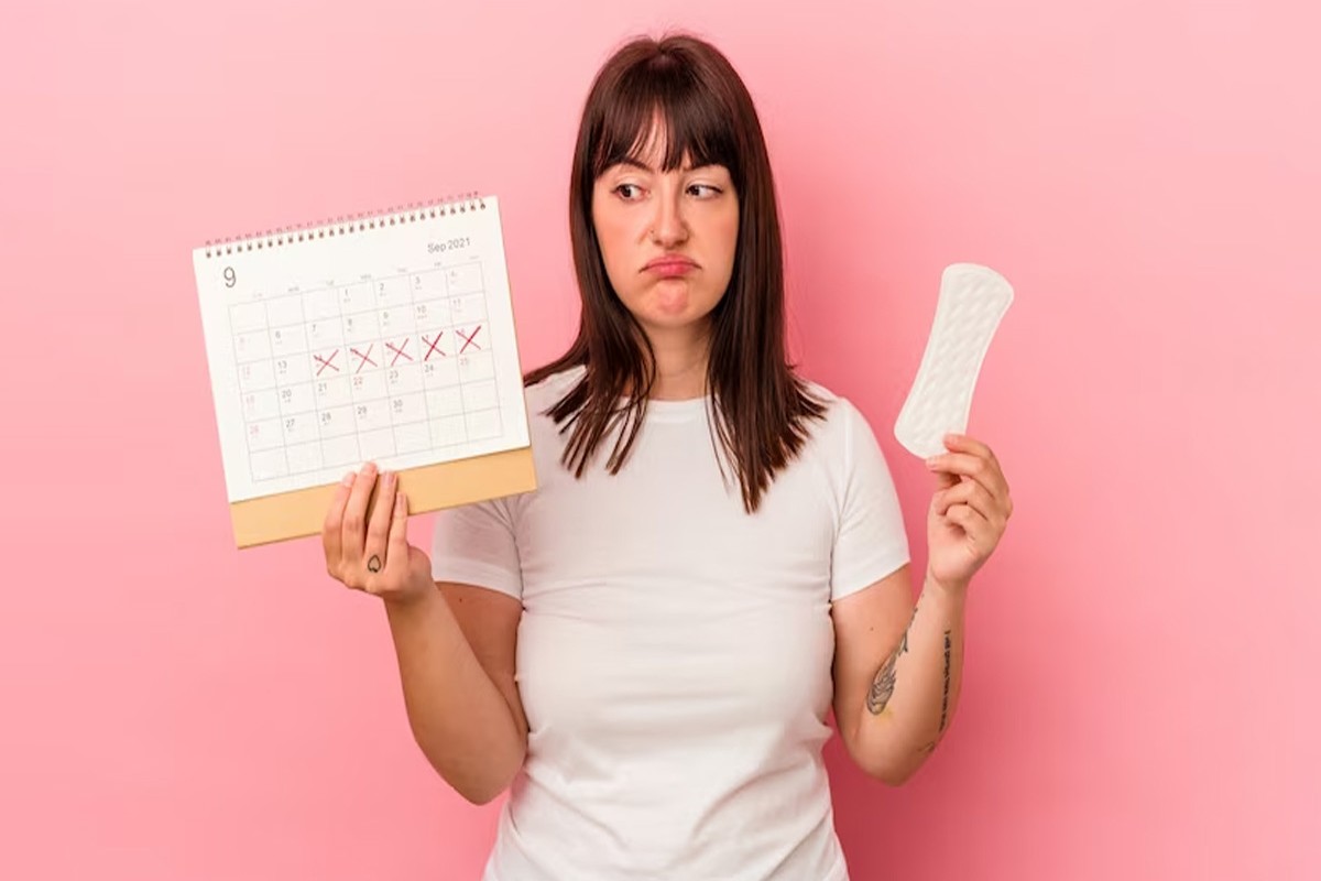 Menstruation Cycle: मासिक धर्म खुलकर लाने के लिए क्या खाएं-पिएं?