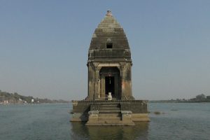 The Baneshwar Mahadev Mandir in Maheshwar