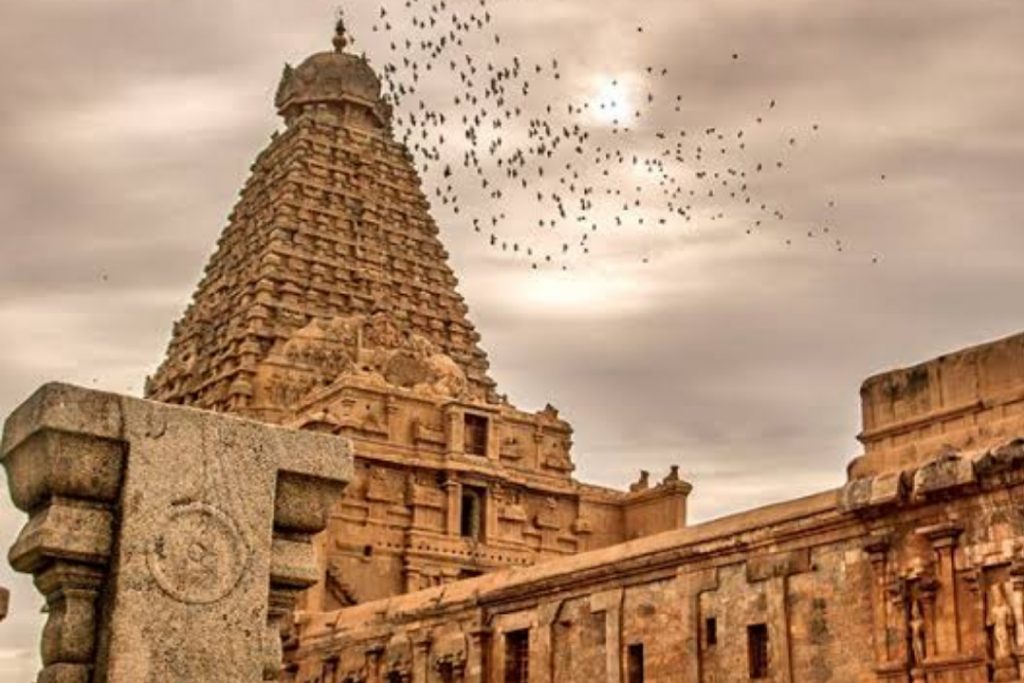 The Great Living Chola Temples