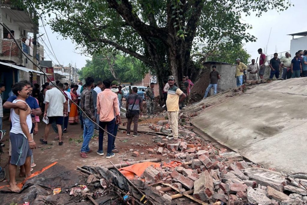 building collapse in deoghar jharkhand 1