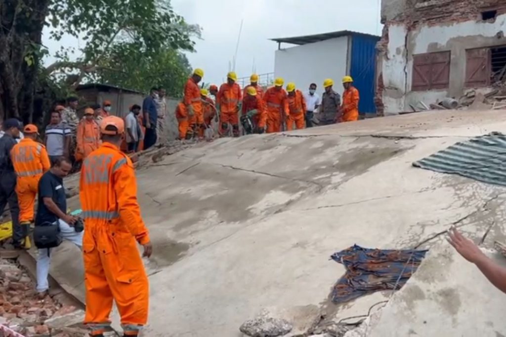 Building Collapse In Deoghar Jharkhand 4