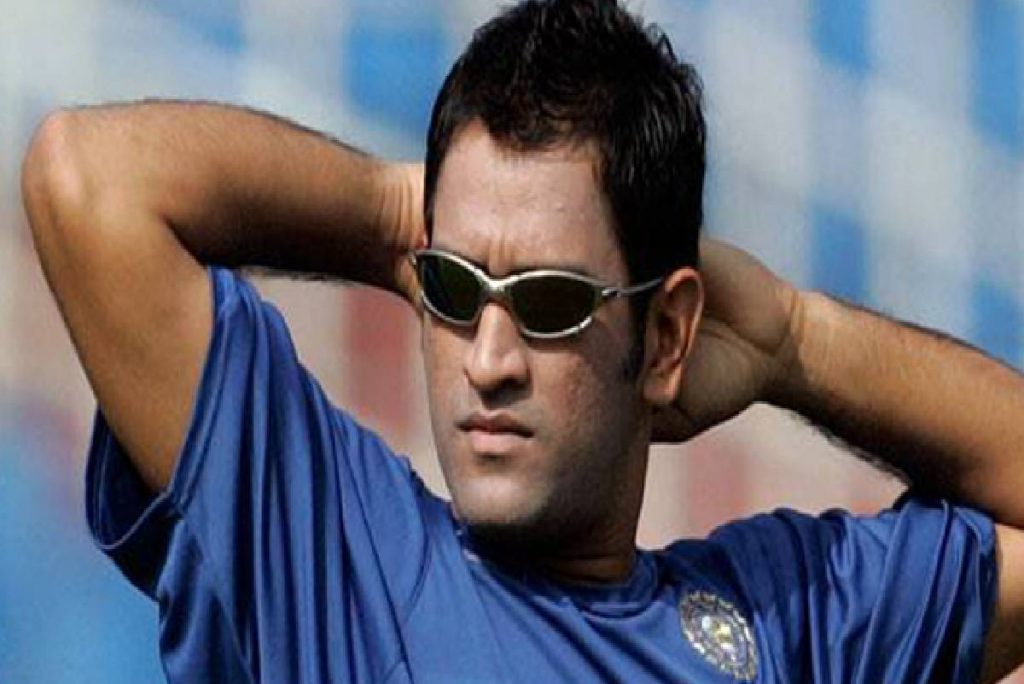 Dhoni 2