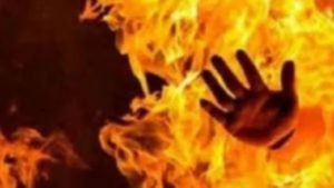 gopalganj news | Gopalganj News: Called girlfriend to Banswari on the pretext of meeting her, then sprinkled petrol on her body, set her on fire, died in hospital