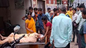 nawada wedding news | Bihar News: A brick fell from the roof on the crowd gathered for the wedding ceremony in Nawada.