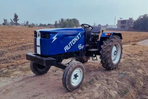 Autonxt X45H2 first electric tractor of india.