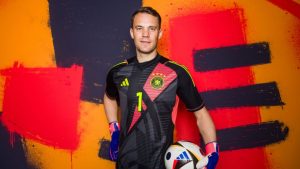 Manuel Neuer retires from international football