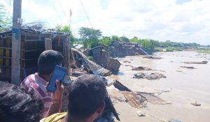 bhagalpur ring dam collapsed | Ring Dam collapsed: Ring Dam collapsed near spur number eight due to the pressure of water from River Ganga.