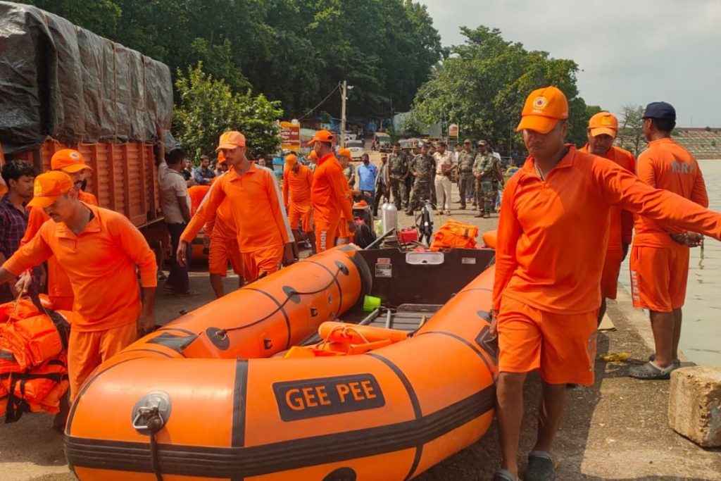 ndrf search operation in chandil dam 1