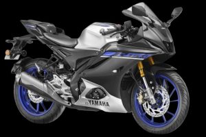 Yamaha R15M carbon fiber pattern graphic bike launched with many great features added