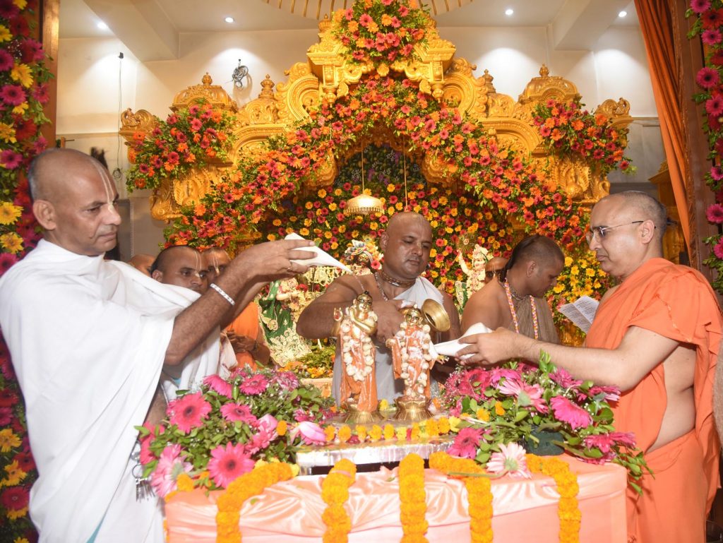 Devotees offer prayers at Iskcon temple during Radha Ashtami Celebration 2