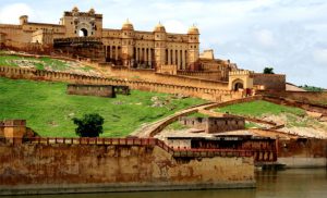 Must visit Oldest Forts in India