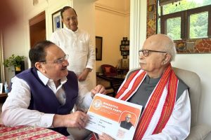 jp nadda and advani