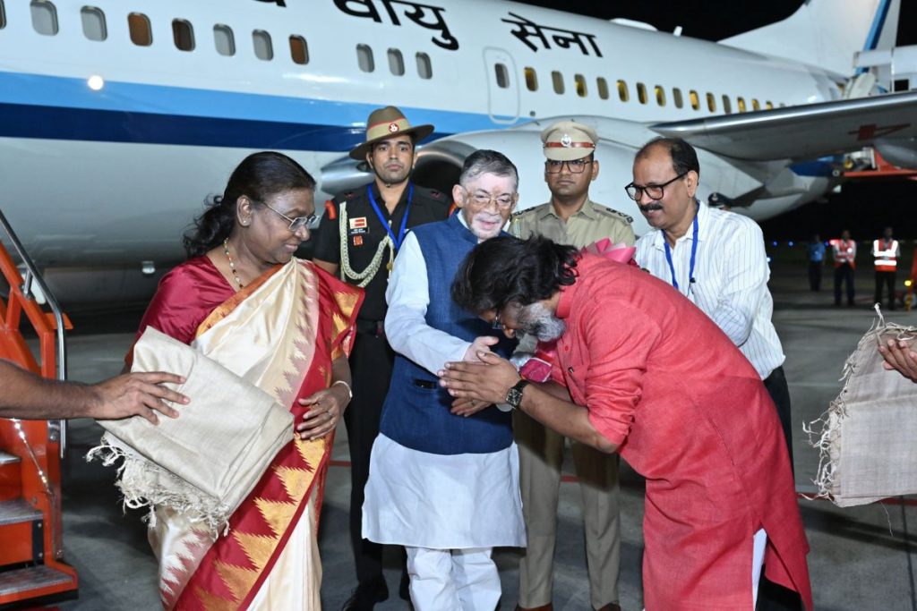 President Droupadi Murmu In Jharkhand 1