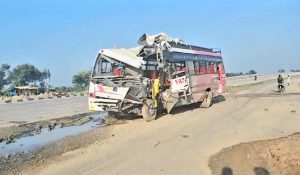 rohtas accident| Bihar Road Accident: Bus full of pilgrims collides with parked truck in Rohtas, three people from Rajasthan died