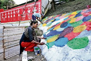 tatanagar station garbage cleaning painting