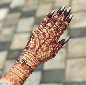 Karwa Chauth Back Hand Mehndi