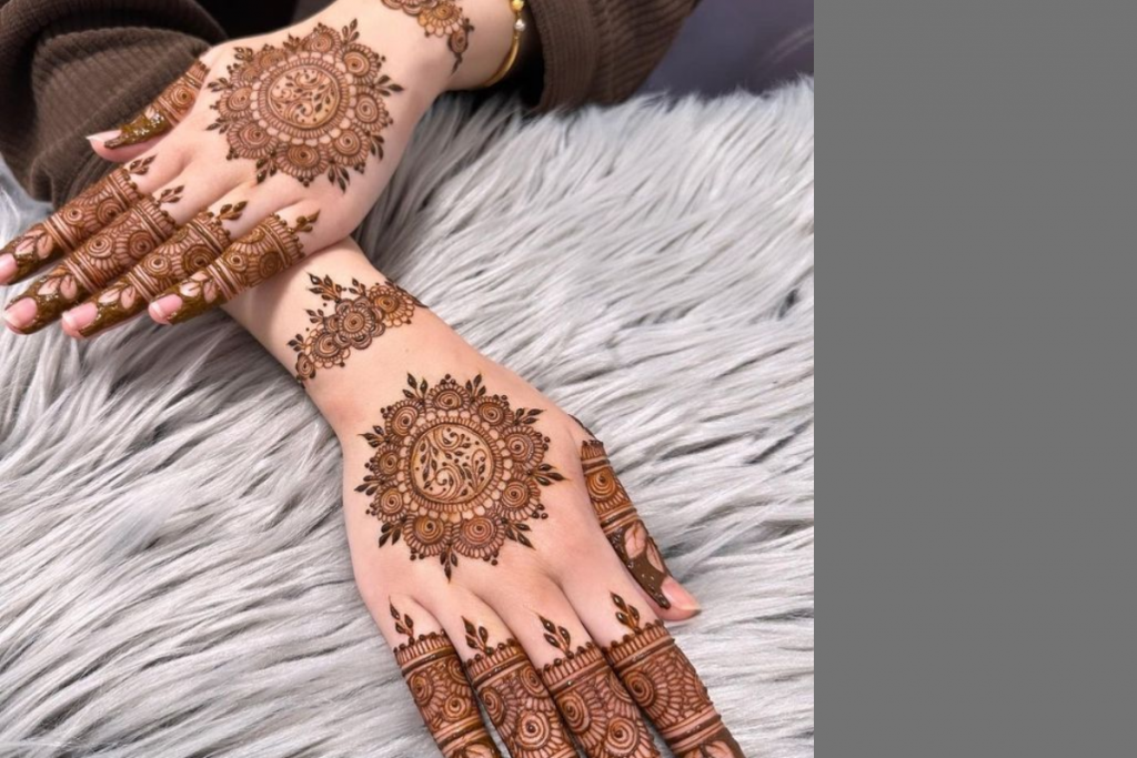 Karwa Chauth Mehndi Designs 5