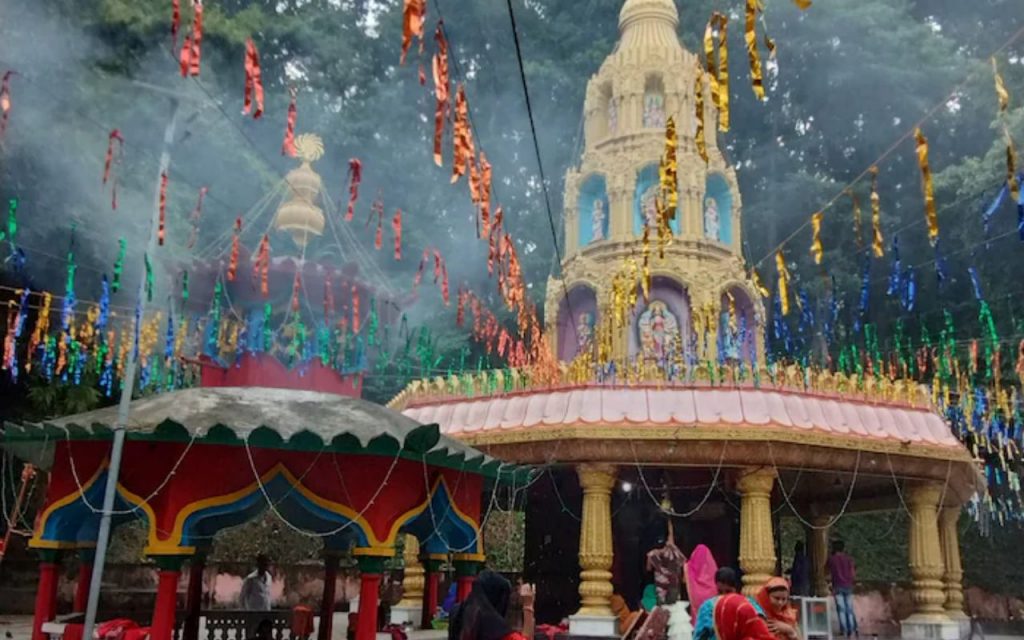 Nar Devi Mandir 1