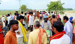 muzaffarpur naav hadsa| Bihar News: Major accident in Bihar, boat drowns in Bagmati river, 10 people were on board, 2 missing